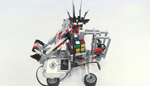 童程童美樂高機(jī)器人自平衡機(jī)器人