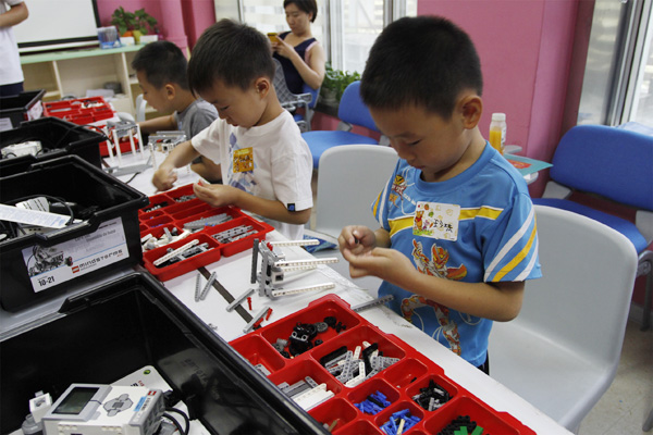 愛牙機器人總動員 童程童美活動課