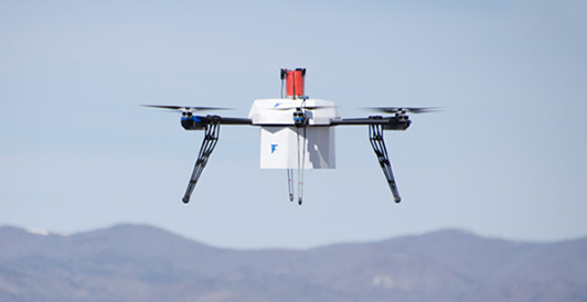 Flirtey用3D打印無人機(jī)進(jìn)行首次從船到岸運(yùn)輸測(cè)試