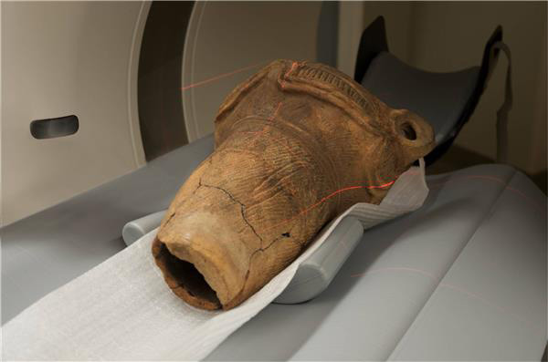 加拿大研究人員用3D打印復制6000年前的花瓶