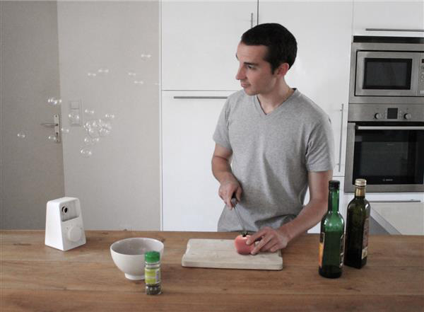 設計師用3D打印開發(fā)有趣的社交媒體通知裝置