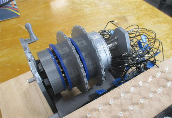 法國(guó)大學(xué)生運(yùn)用3D打印技術(shù)制造Enigma Machine
