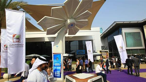 迪拜政府3D打印智能棕櫚樹為市民免費(fèi)服務(wù)