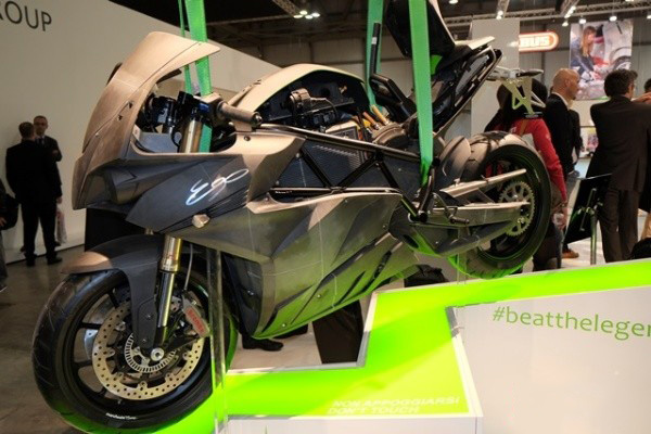 3D打印電動摩托時速達(dá)240公里/小時