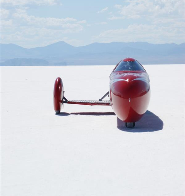 美女工程師開(kāi)發(fā)出世界上最快3D打印電動(dòng)摩托車