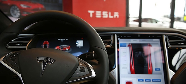 特斯拉汽車(chē)推最新版的“全自動(dòng)駕駛”硬件套件