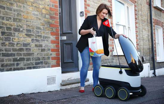 最萌機(jī)器人送外賣 短信鏈接可取餐