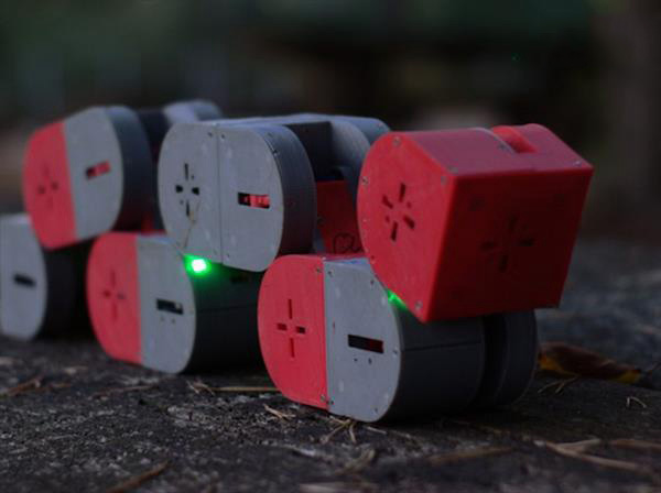 能自行組裝的模塊化3D打印機(jī)器人亮相