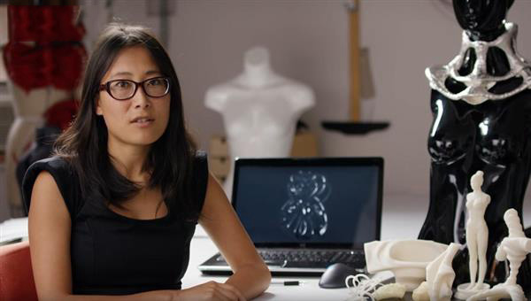 受銀河系啟發(fā)的3D打印Vortex連衣裙