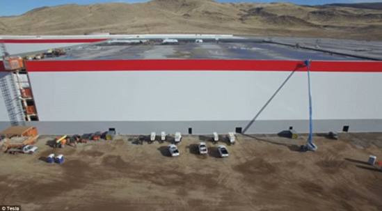 無人機曝光特斯拉超級工廠 預計2020年完工