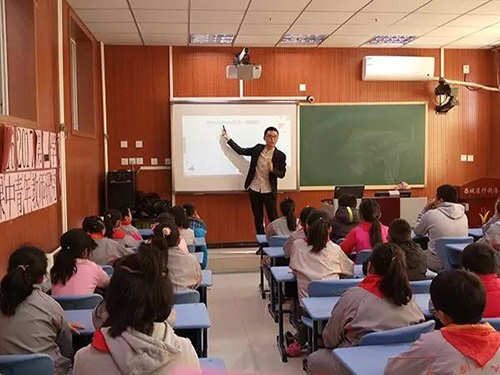 北京海淀區(qū)寒假“陽光少年”童程童美主題教育活動