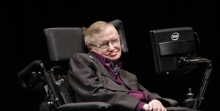 霍金：人工智能發(fā)展讓中產(chǎn)階級陷入窘境