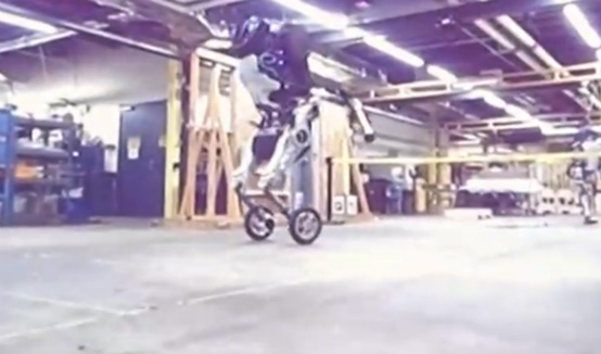 波士頓動力又添新成員：輪式機(jī)器人加入