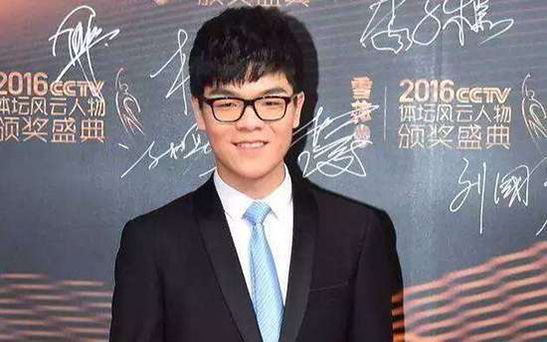 柯潔將與阿法狗戰(zhàn)三番棋 AI還將接受人類“群毆”