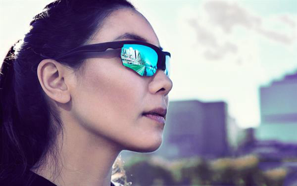 Skelmet推出極輕的定制3D打印運動太陽鏡，鏡框重僅17克