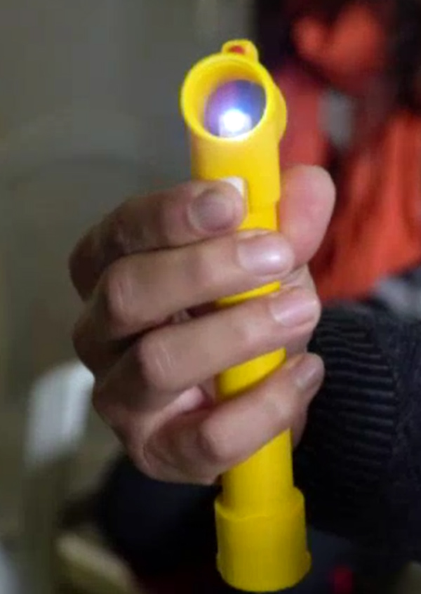 美國(guó)慈善機(jī)構(gòu)為尼泊爾地震災(zāi)區(qū)診所現(xiàn)場(chǎng)3D打印醫(yī)療設(shè)備