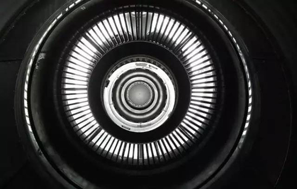 飛機(jī)高性能結(jié)構(gòu)件，3D打印碳纖維復(fù)合材料的下一個(gè)目標(biāo)