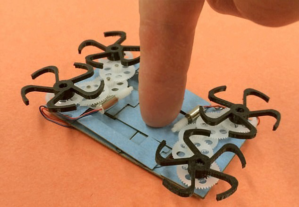 NASA研發(fā)新款機(jī)器人 可折疊到巴掌大小