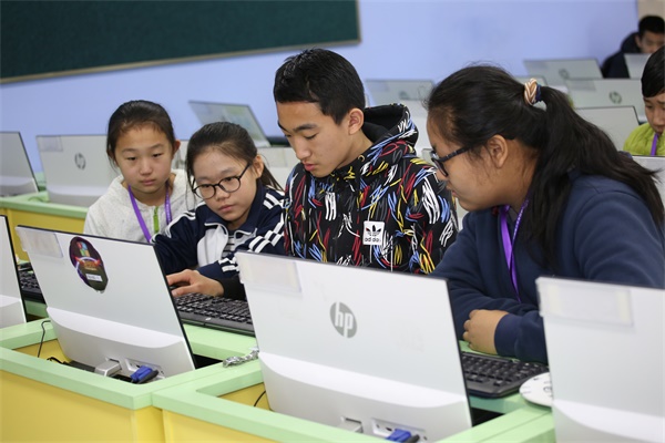 達內(nèi)童程童美“發(fā)現(xiàn)杯”青少年編程大賽開戰(zhàn)，2000多選手決戰(zhàn)全國