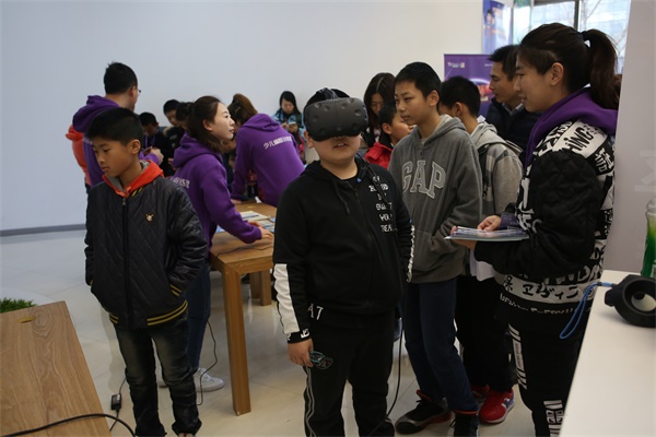 達內(nèi)童程童美“發(fā)現(xiàn)杯”青少年編程大賽開戰(zhàn)，2000多選手決戰(zhàn)全國