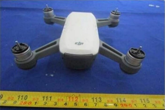 大疆最小無(wú)人機(jī)Spark諜照首曝：只有巴掌大