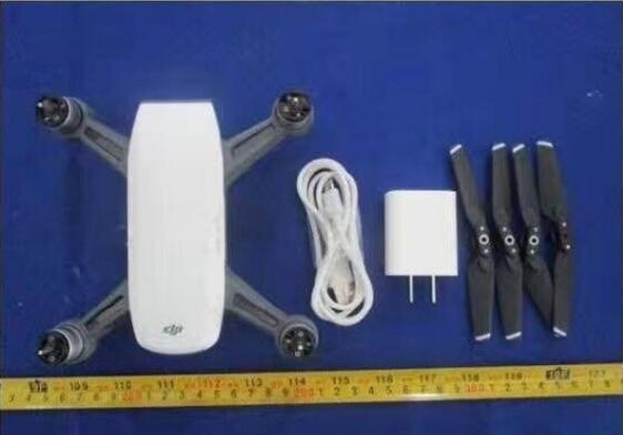 大疆最小無(wú)人機(jī)Spark諜照首曝：只有巴掌大