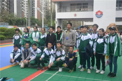 “發(fā)現(xiàn)杯”中國(guó)青少年編程挑戰(zhàn)活動(dòng)廣州賽區(qū)，近500名編程小達(dá)人競(jìng)技