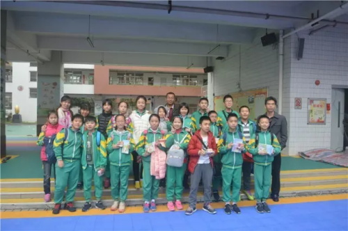 “發(fā)現(xiàn)杯”中國(guó)青少年編程挑戰(zhàn)活動(dòng)廣州賽區(qū)，近500名編程小達(dá)人競(jìng)技