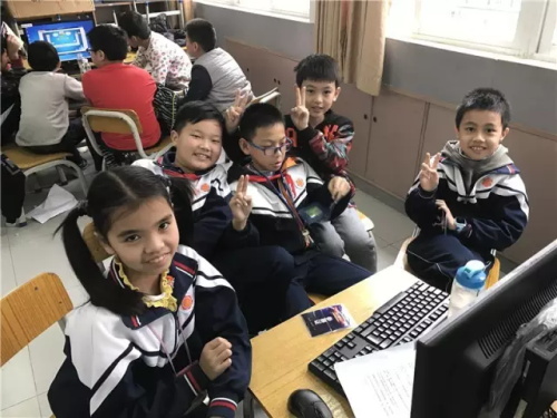 “發(fā)現(xiàn)杯”中國(guó)青少年編程挑戰(zhàn)活動(dòng)廣州賽區(qū)，近500名編程小達(dá)人競(jìng)技