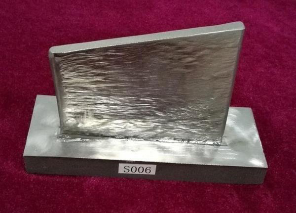 西安智熔推出中國(guó)首臺(tái)電子束金屬3D打印機(jī)ZcompleX 3