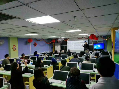 2017WRO達(dá)內(nèi)直選賽火熱開(kāi)啟，專(zhuān)家全國(guó)巡講ing！