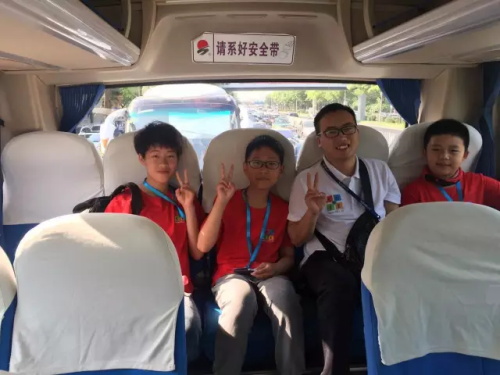 發(fā)現(xiàn)杯 | 你們相親相愛，我們緊張比賽!發(fā)現(xiàn)杯第一天賽事回顧