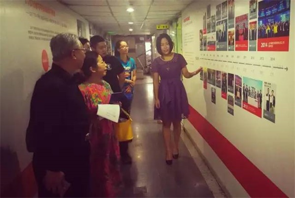 海淀區(qū)教委到童程童美考察青少年STEAM創(chuàng)客教育工作