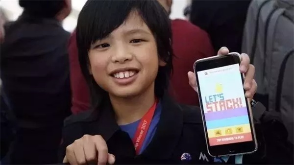 蘋果發(fā)布會最小程序員 6歲學(xué)編程 已設(shè)計5款A(yù)PP