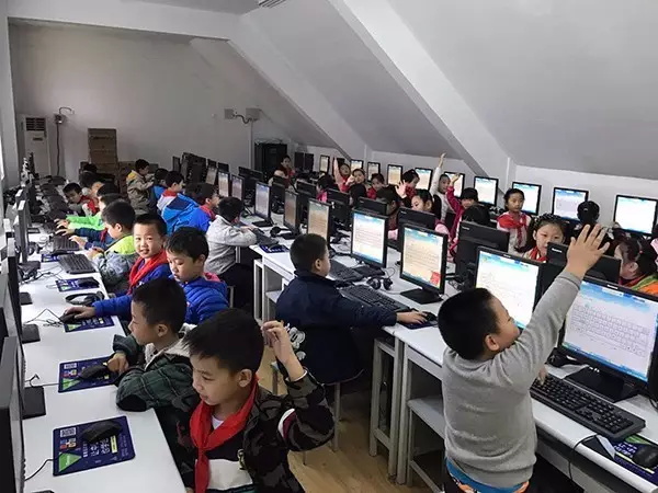 清華附中、人大附中、上海中學(xué)......600余所學(xué)校都在關(guān)注它？