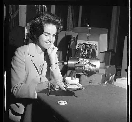 紀念 | “機器人之父”恩格爾伯格誕辰