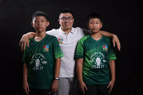 WRO | 綠色風(fēng)暴走向世界 童程童美兩名小選手將參加WRO國際賽