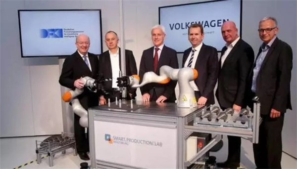 人工智能 | 在這場(chǎng)人工智能“戰(zhàn)爭(zhēng)”中，這些國家都在做些什么？