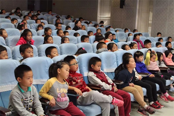 童程童美智能機(jī)器人編程課走進(jìn)北大附??！和同學(xué)們一起感受科技魅力！