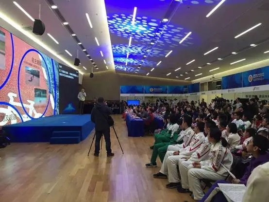 北京上地首屆青少年科技節(jié)|創(chuàng)新成長孵化夢想，童程童美老師受邀現(xiàn)場助力！