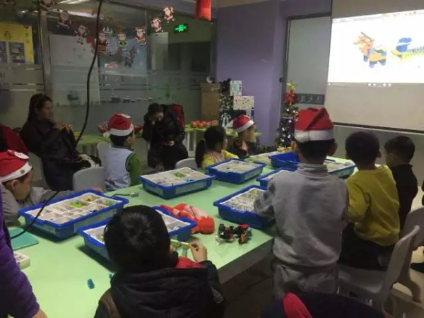 嗨皮圣誕節(jié)！童程童美圣誕主題課全國全國狂歡ing~