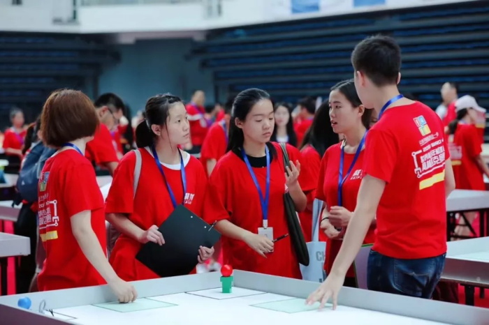 【W(wǎng)RO達(dá)內(nèi)賽】全國(guó)機(jī)器人小達(dá)人齊聚清華，規(guī)模創(chuàng)童程童美歷史之最！