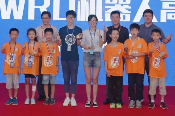 【W(wǎng)RO達(dá)內(nèi)賽】全國(guó)機(jī)器人小達(dá)人齊聚清華，規(guī)模創(chuàng)童程童美歷史之最！