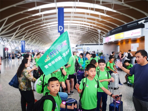 在哈佛學編程，住美國Homestay，牛娃們開掛的暑假我也想要！