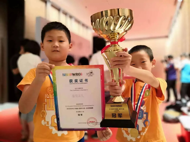 童程童美學員勇奪2018WRO北區(qū)聯(lián)盟賽多項桂冠！