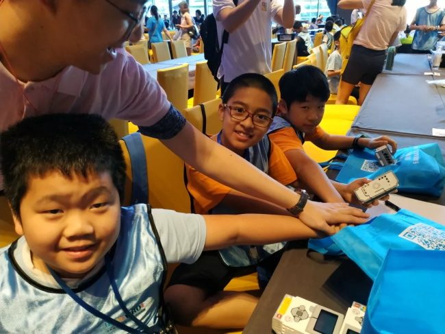 童程童美學員勇奪2018WRO北區(qū)聯(lián)盟賽多項桂冠！