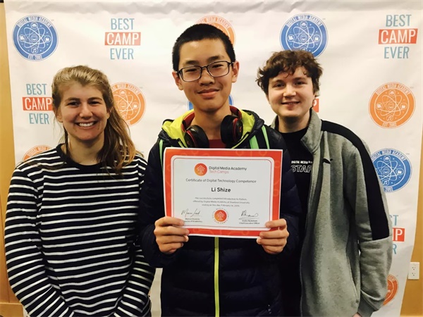 在世界頂級(jí)名校斯坦福大學(xué)學(xué)編程，讓孩子走在國(guó)際教育的前沿