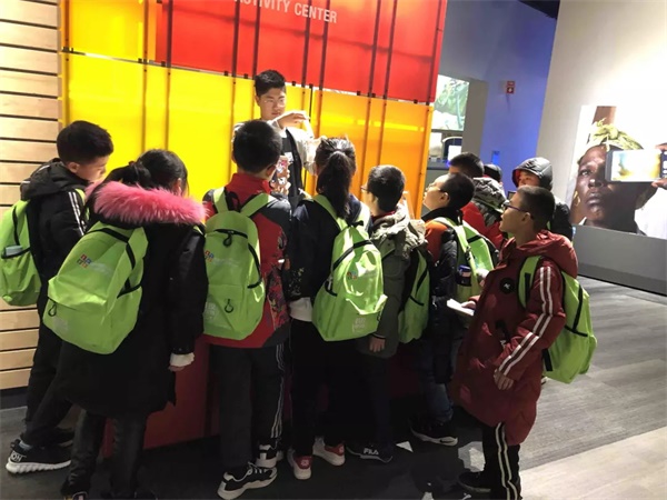 在世界頂級(jí)名校斯坦福大學(xué)學(xué)編程，讓孩子走在國(guó)際教育的前沿