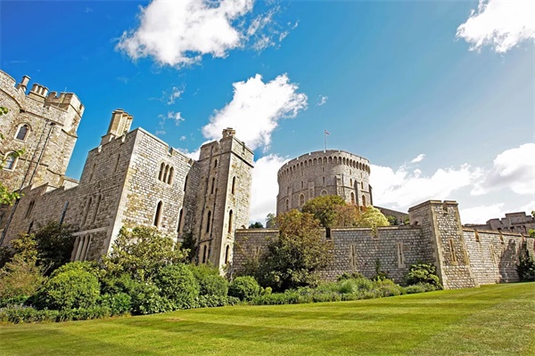 2019暑假英國帝國理工大學(xué)編程研學(xué)營，在世界名校學(xué)習(xí)專屬前沿編程課程！