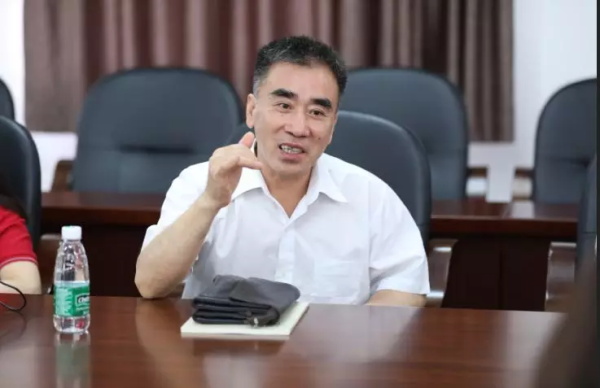 童程童美深入重慶貧困縣，捐贈百萬助力編程教育發(fā)展！